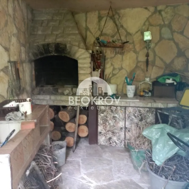 Sale, house, 400m², Kaludjerica, Grocka