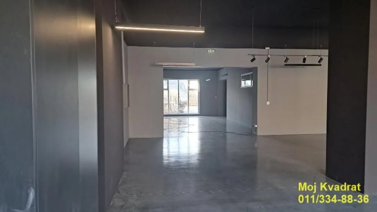 Rent, office space, 1800m², Pančevo, Srbija