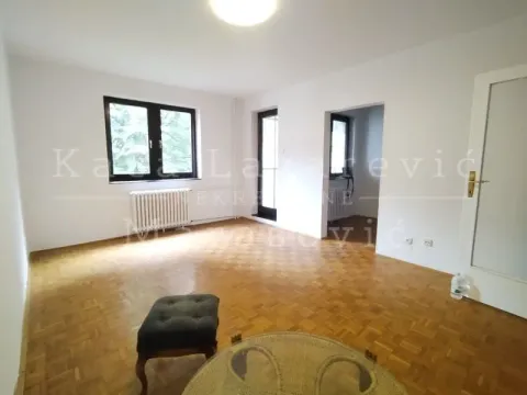 Sale, two bedroom apartment, 68m², Bežanija, Beograd