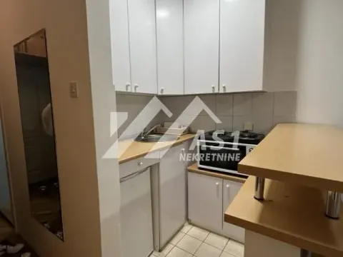 Izdavanje, stan, 26m², Adamovićevo Naselje, Novi Sad Sve Podlokacije - image 3