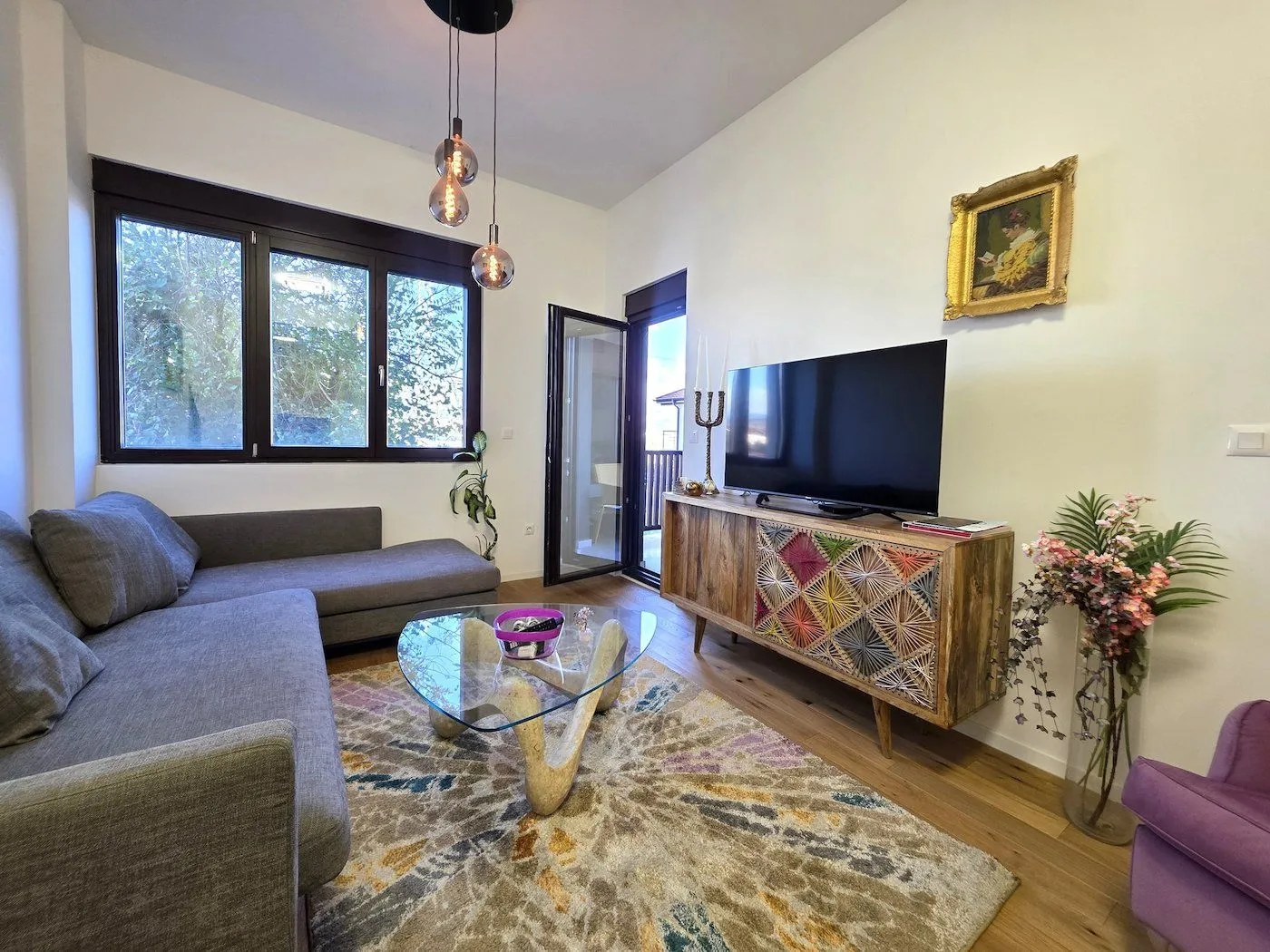 Izdavanje, jednosoban stan, 47m², Gornja Gorica, Podgorica