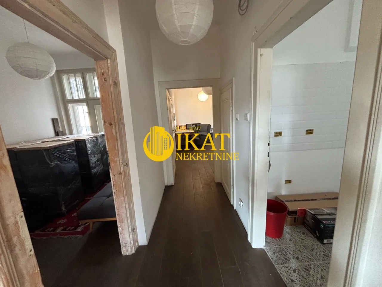 Izdavanje, dvosoban stan, 67m², Stari Grad, Beograd