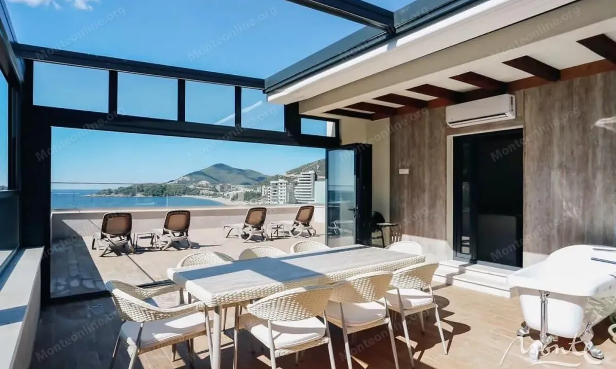 Prodaja, trosoban stan, 220m², Rafailovići, Budva