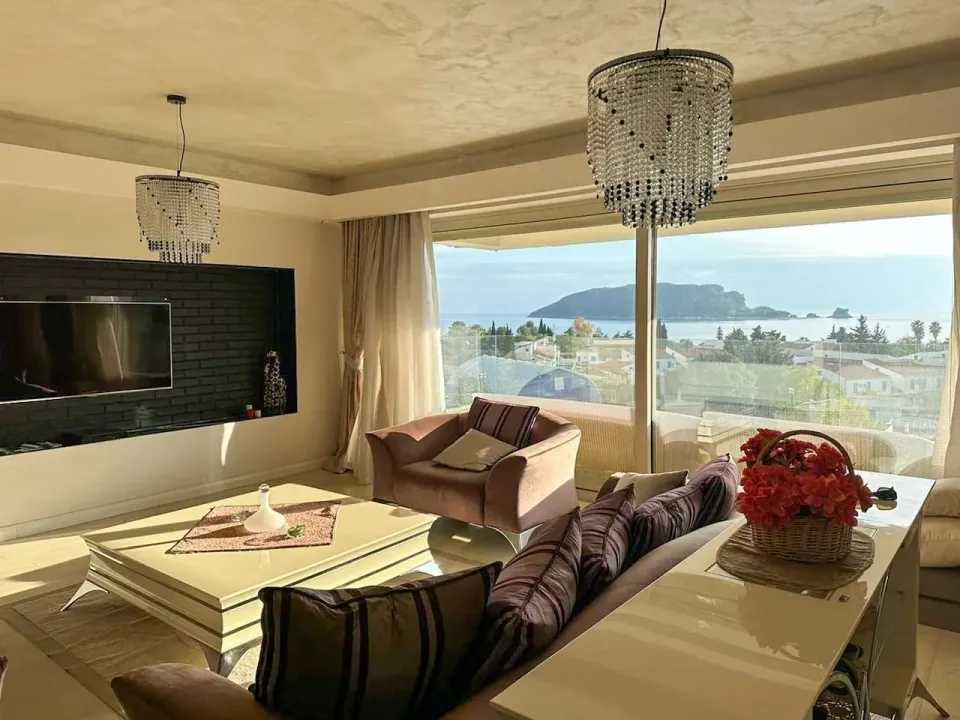 Sale, four bedroom apartment, 177m², Babilonija, Budva