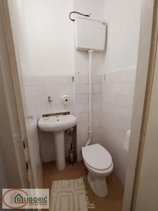 Prodaja, trosoban stan, 94m², Novi Beograd Blok 45, Novi Beograd Sve Podlokacije