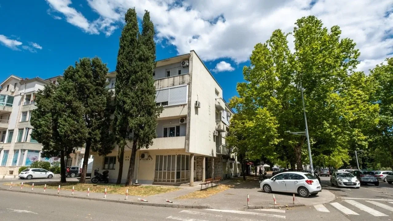 Sale, office space, 47m², Preko Morače, Podgorica