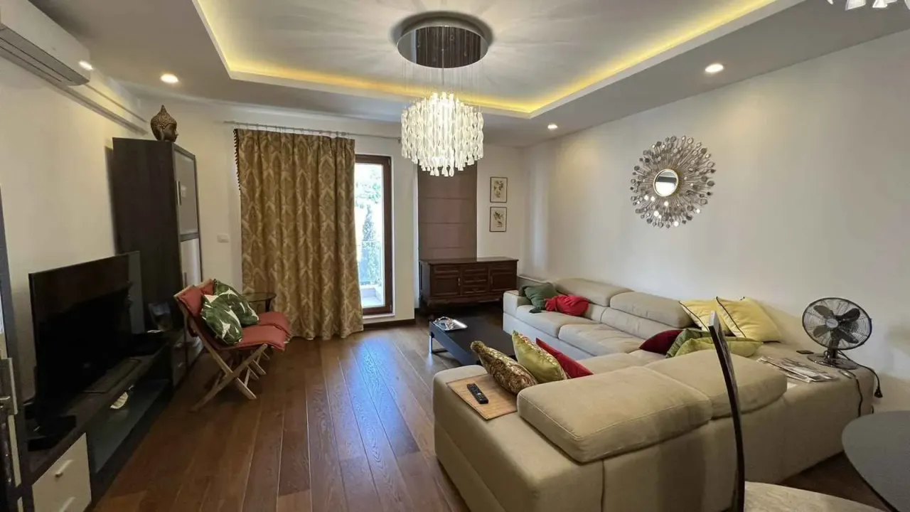 Prodaja, jednosoban stan, 77m², Budva, Crna Gora