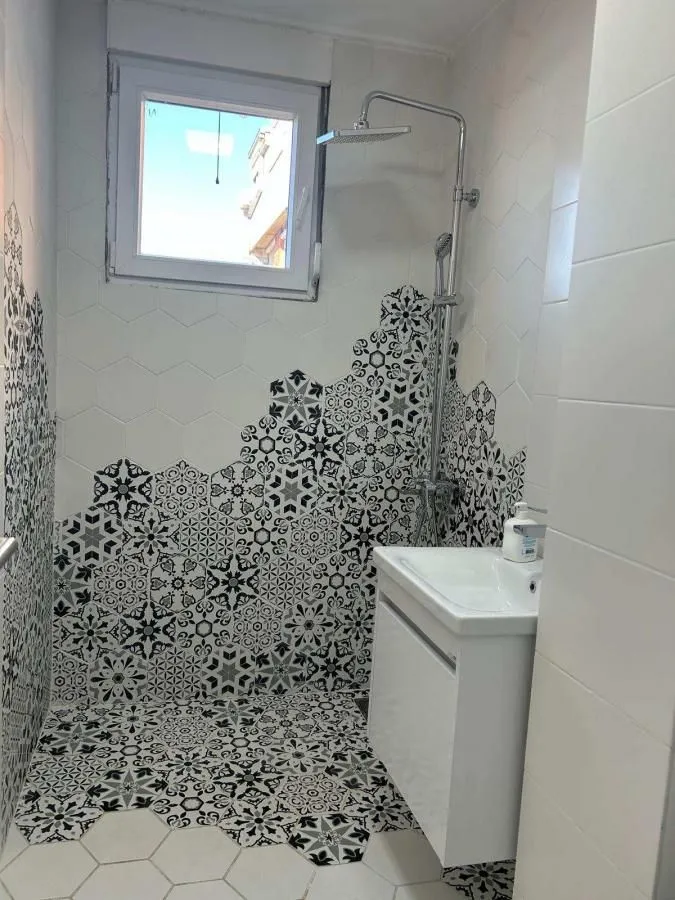 Rent, office space, 230m², Centar, Niš