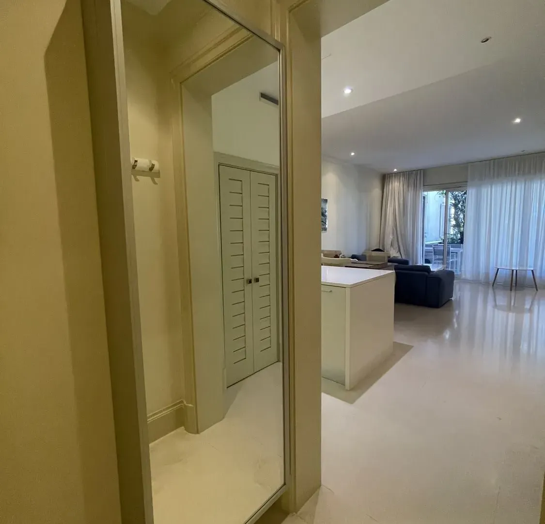 Rent, two bedroom apartment, 100m², Tivat, Crna Gora
