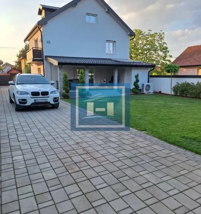 Prodaja, kuća, 315m², Centar, Šabac