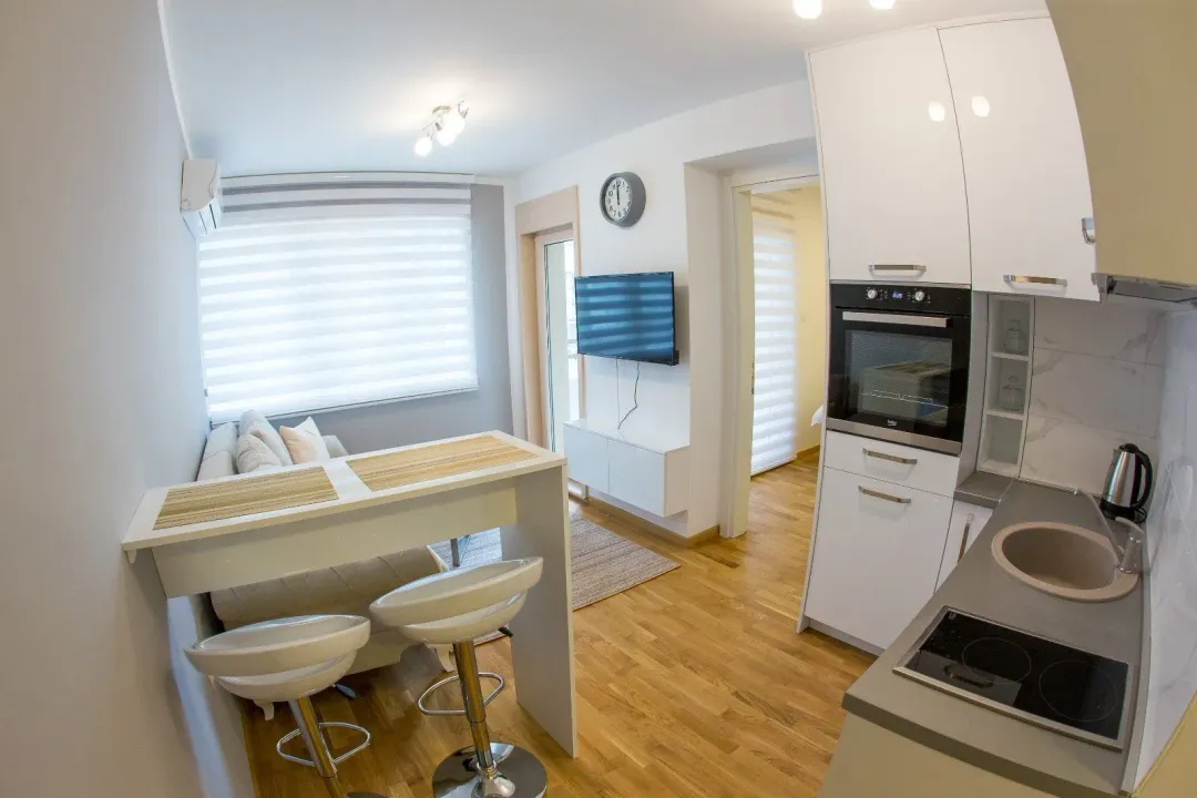 Rent, one bedroom apartment, 42m², Budva, Crna Gora