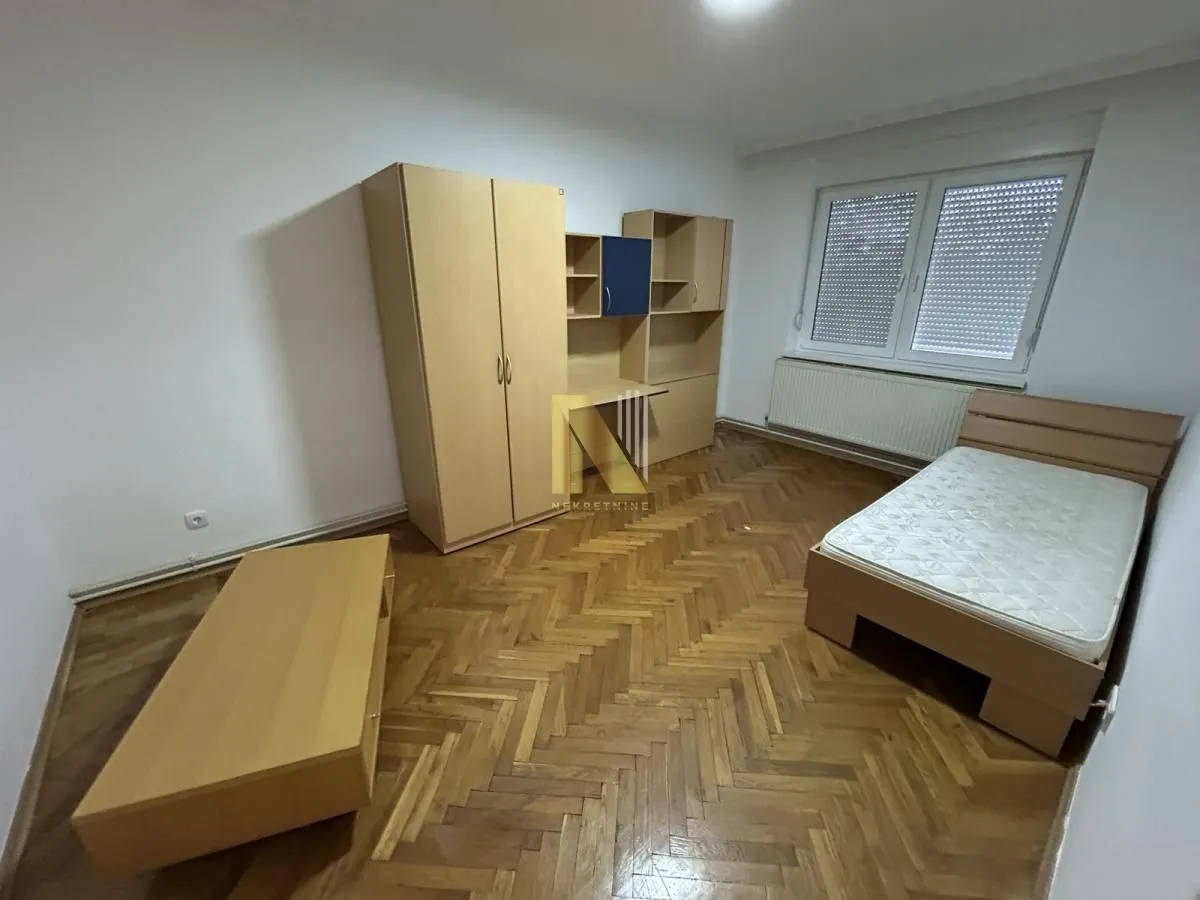 Izdavanje, dvosoban stan, 59m², Adamovićevo Naselje, Novi Sad Sve Podlokacije