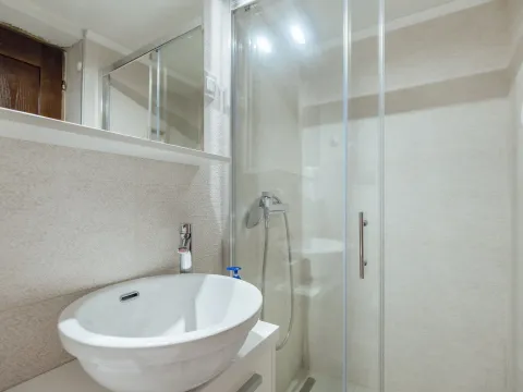 Sale, two bedroom apartment, 93m², Perast, Kotor - image 16