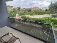 Izdavanje, jednosoban stan, 45m², Tivat, Crna Gora - image 6