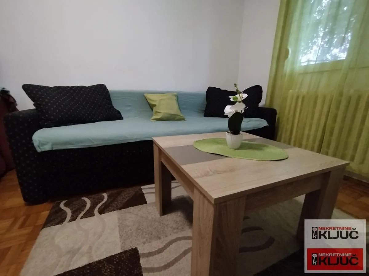 Izdavanje, dvosoban stan, 47m², Detelinara, Novi Sad Sve Podlokacije