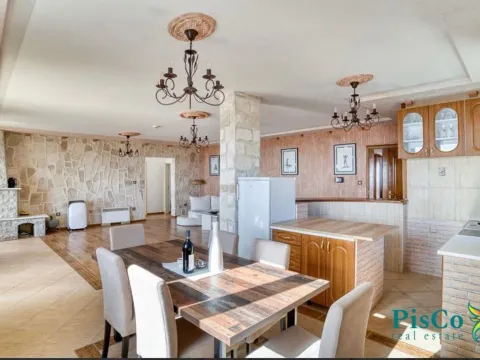 Prodaja, stan, 466m², Reževići, Budva - image 11