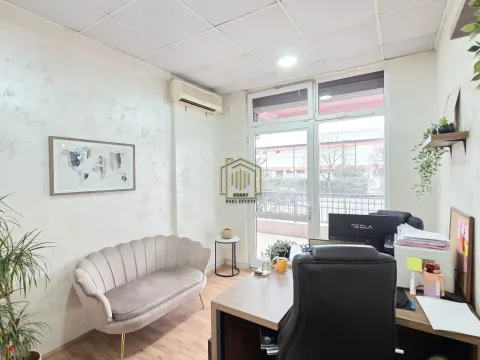 Rent, office space, 12m², Zabjelo, Podgorica - image 2