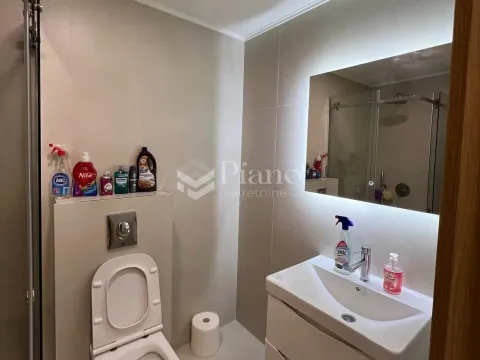 Rent, one bedroom apartment, 48m², City Kvart, Podgorica - image 8