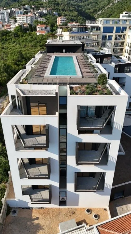 Sale, one bedroom apartment, 55m², Bečići, Budva