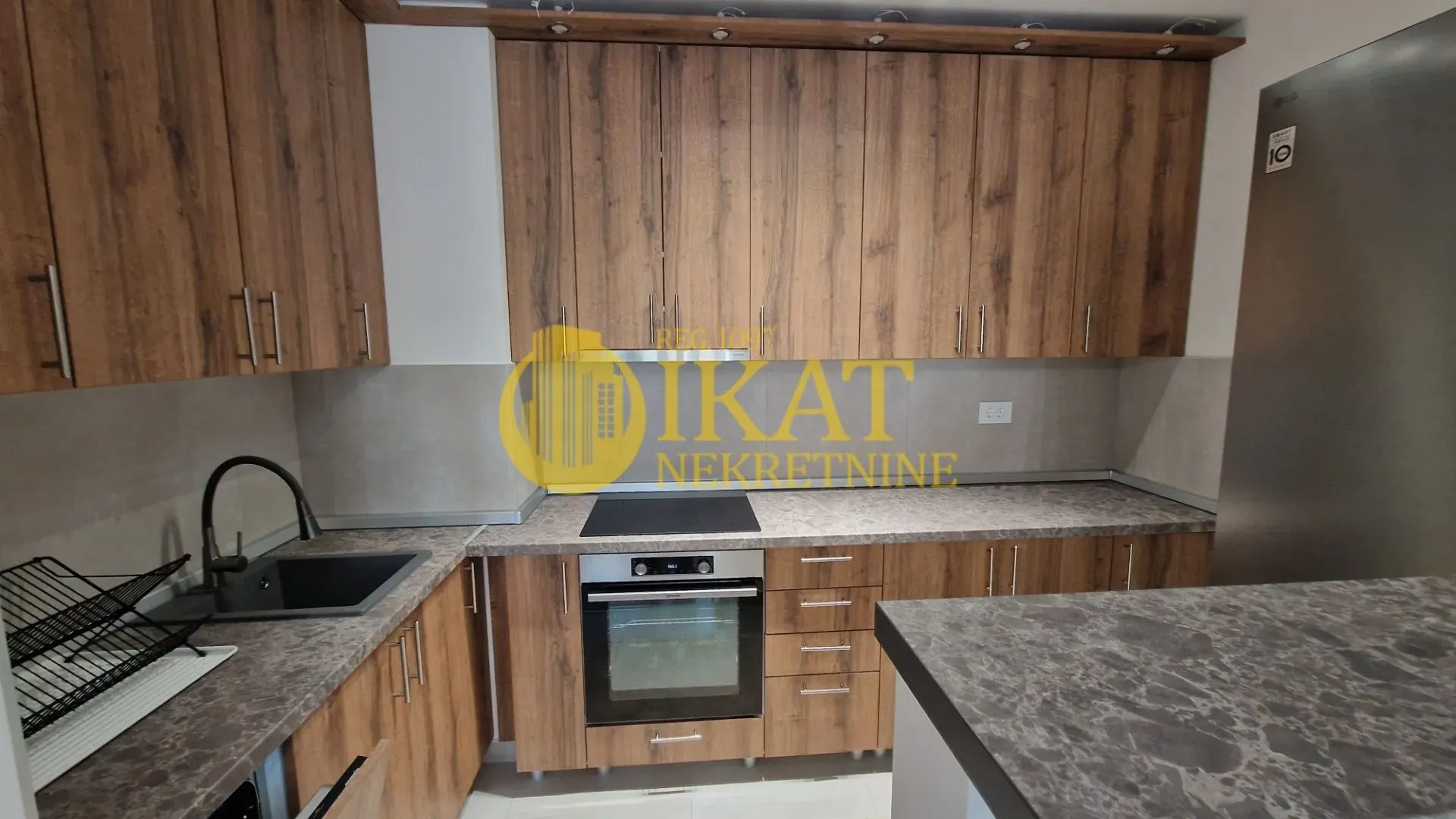 Rent, two bedroom apartment, 58m², Zemun Gornji Grad, Zemun Sve Podlokacije