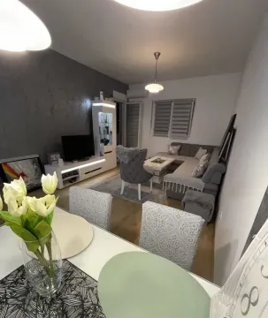 Rent, two bedroom apartment, 66m², Pobrežje, Podgorica - image 4