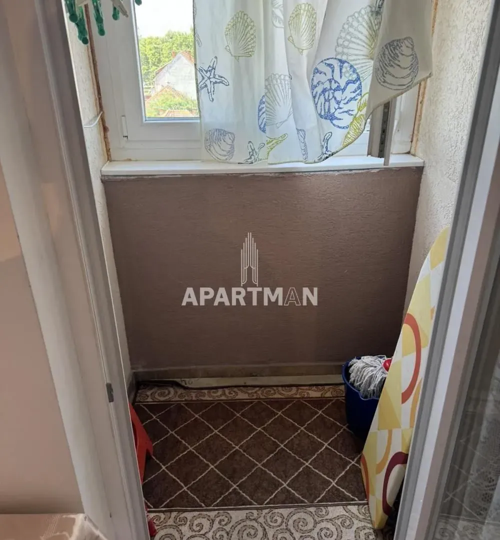 Izdavanje, stan, 24m², Palilula Sve Podlokacije, Beograd