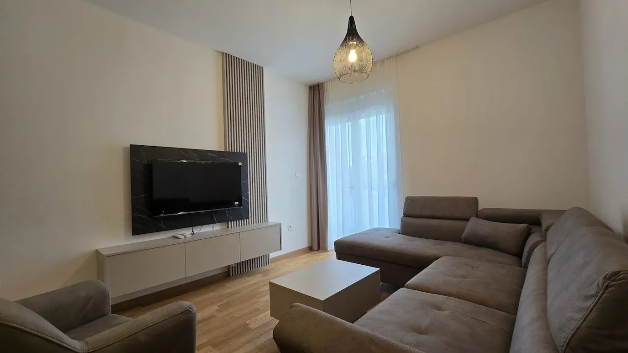 Izdavanje, stan, 44m², Pobrežje, Podgorica