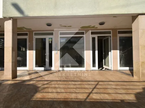 Sale, office space, 184m², Ljubović, Podgorica - image 2