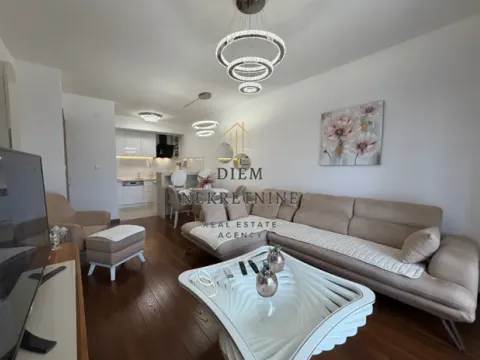 Rent, one bedroom apartment, 52m², Master Kvart, Podgorica - image 19