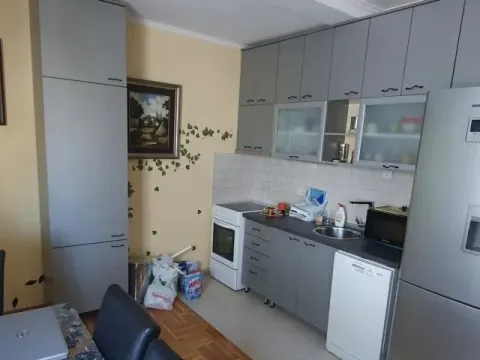 Sale, four bedroom apartment, 85m², Socijalno, Novi Sad Sve Podlokacije - image 5