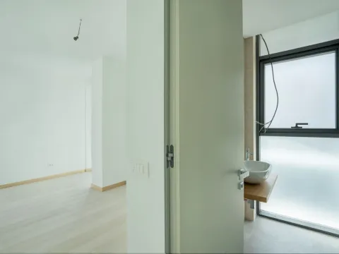 Sale, four bedroom apartment, 270m², Budva, Crna Gora - image 14