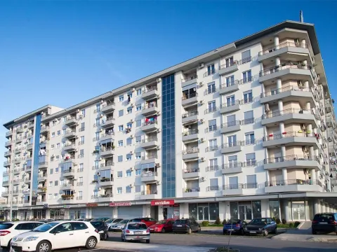 Rent, one bedroom apartment, 45m², Pobrežje, Podgorica - image 7