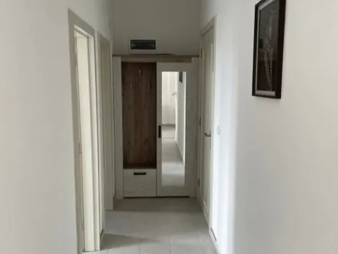 Izdavanje, jednosoban stan, 46m², Gradiošnica, Tivat - image 8