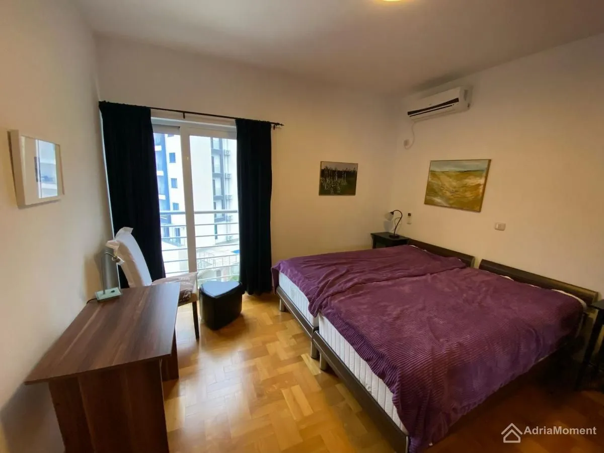 Sale, two bedroom apartment, 98m², Bečići, Budva