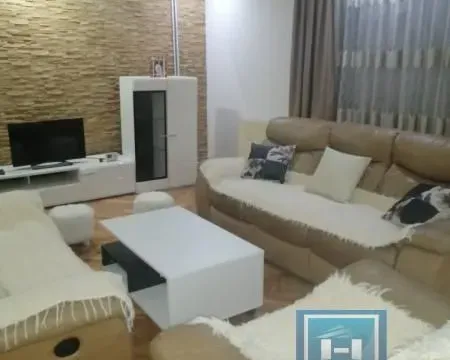 Prodaja, kuća, 459m², Batočina, Srbija - image 9