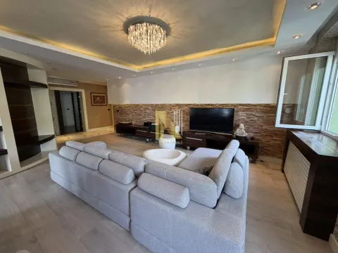 Izdavanje, stan, 174m², Grbavica, Novi Sad Sve Podlokacije - image 2
