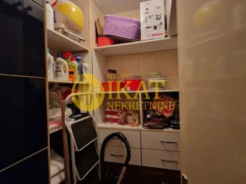 Izdavanje, četvorosoban stan, 94m², Novi Beograd Blok 64, Novi Beograd Sve Podlokacije - image 12