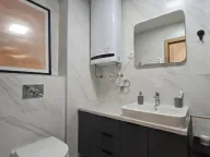 Izdavanje, jednosoban stan, 48m², New City, Podgorica - image 11