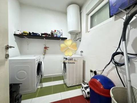 Izdavanje, kuća, 150m², Masline, Podgorica - image 10