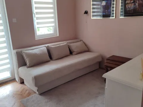 Izdavanje, jednosoban stan, 44m², Budva, Crna Gora - image 7