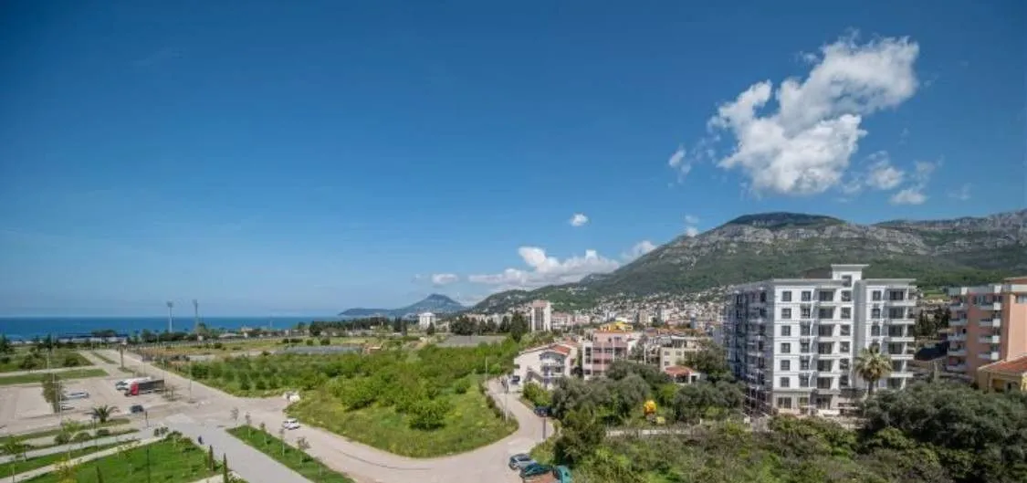 Izdavanje, garsonjera, 36m², Centar, Bar