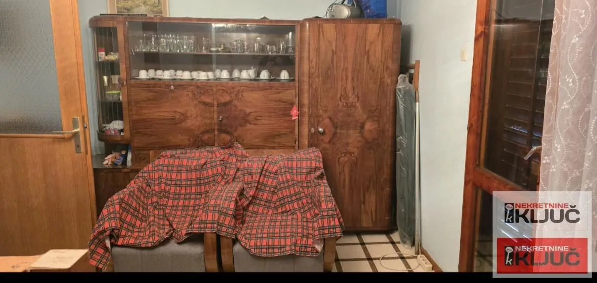 Prodaja, kuća, 63m², Rakovac, Novi Sad Sve Podlokacije