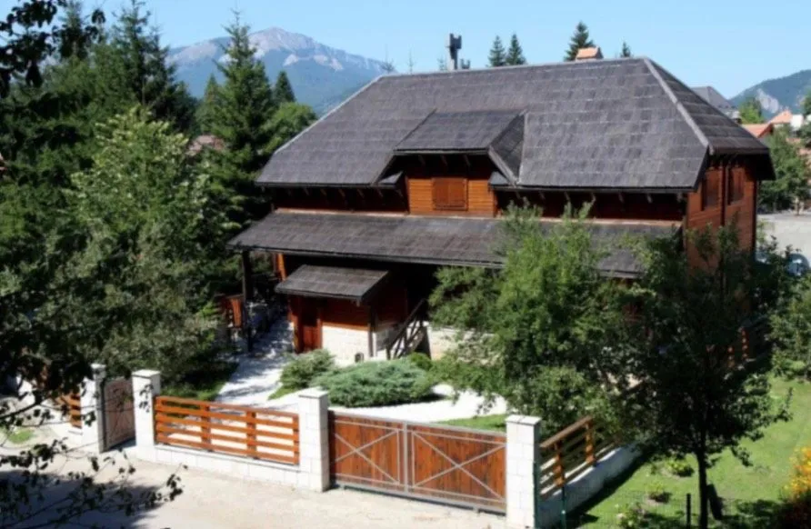 Sale, house, 300m², Kolašin, Crna Gora