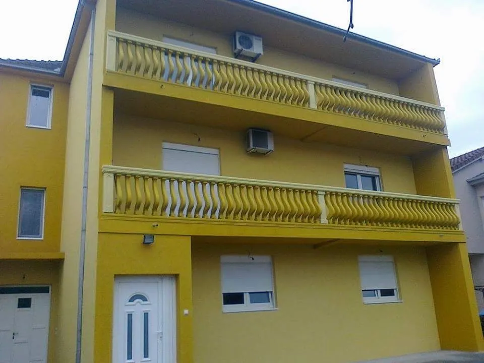 Prodaja, kuća, 300m², Podgorica, Crna Gora