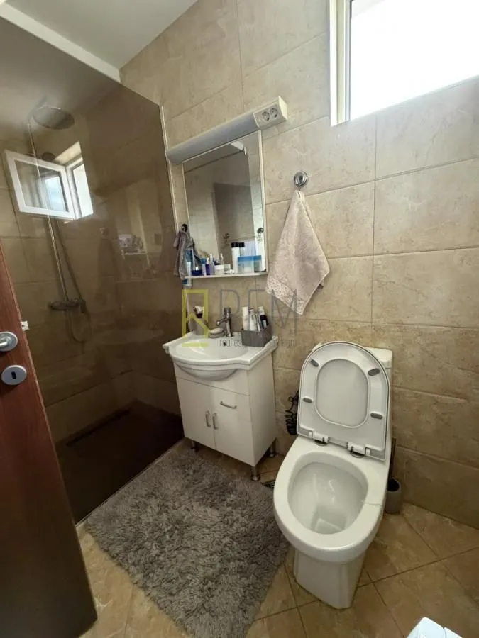 Prodaja, dvosoban stan, 69m², Zabjelo, Podgorica