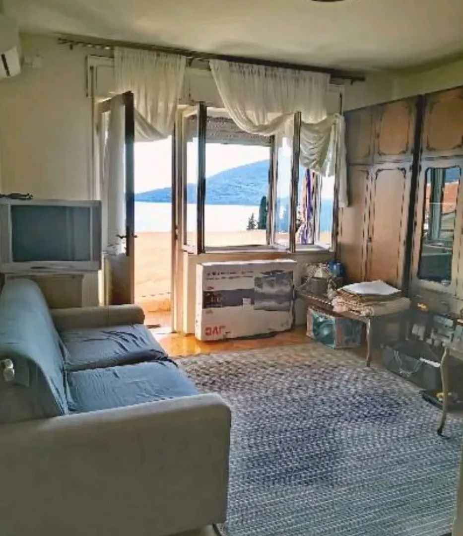 Prodaja, dvosoban stan, 92m², Centar, Herceg Novi