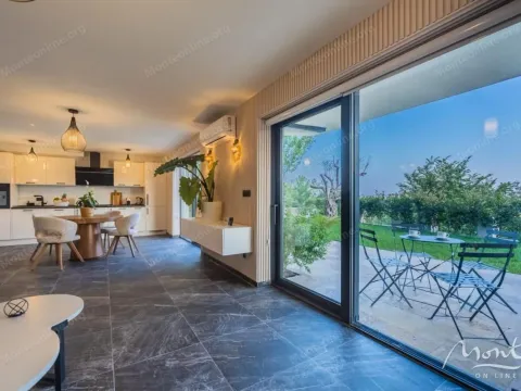 Sale, house, 300m², Markovići, Budva - image 10