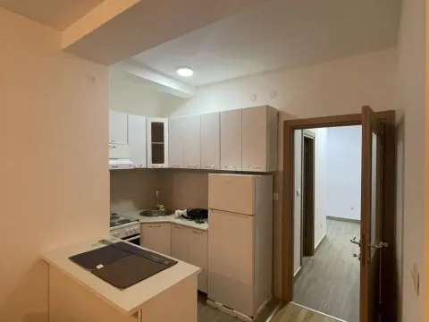 Prodaja, dvosoban stan, 45m², Zabjelo, Podgorica - image 2