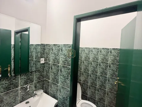 Rent, office space, 22m², Centar, Nikšić - image 7