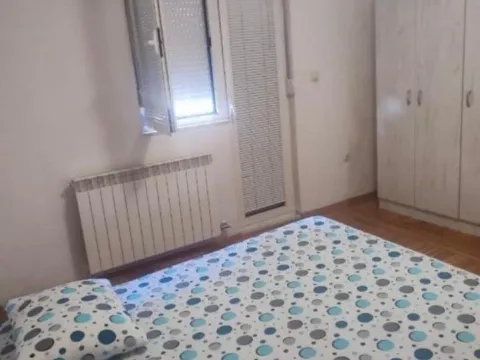 Rent, three bedroom apartment, 130m², Donja Gorica, Podgorica - image 8